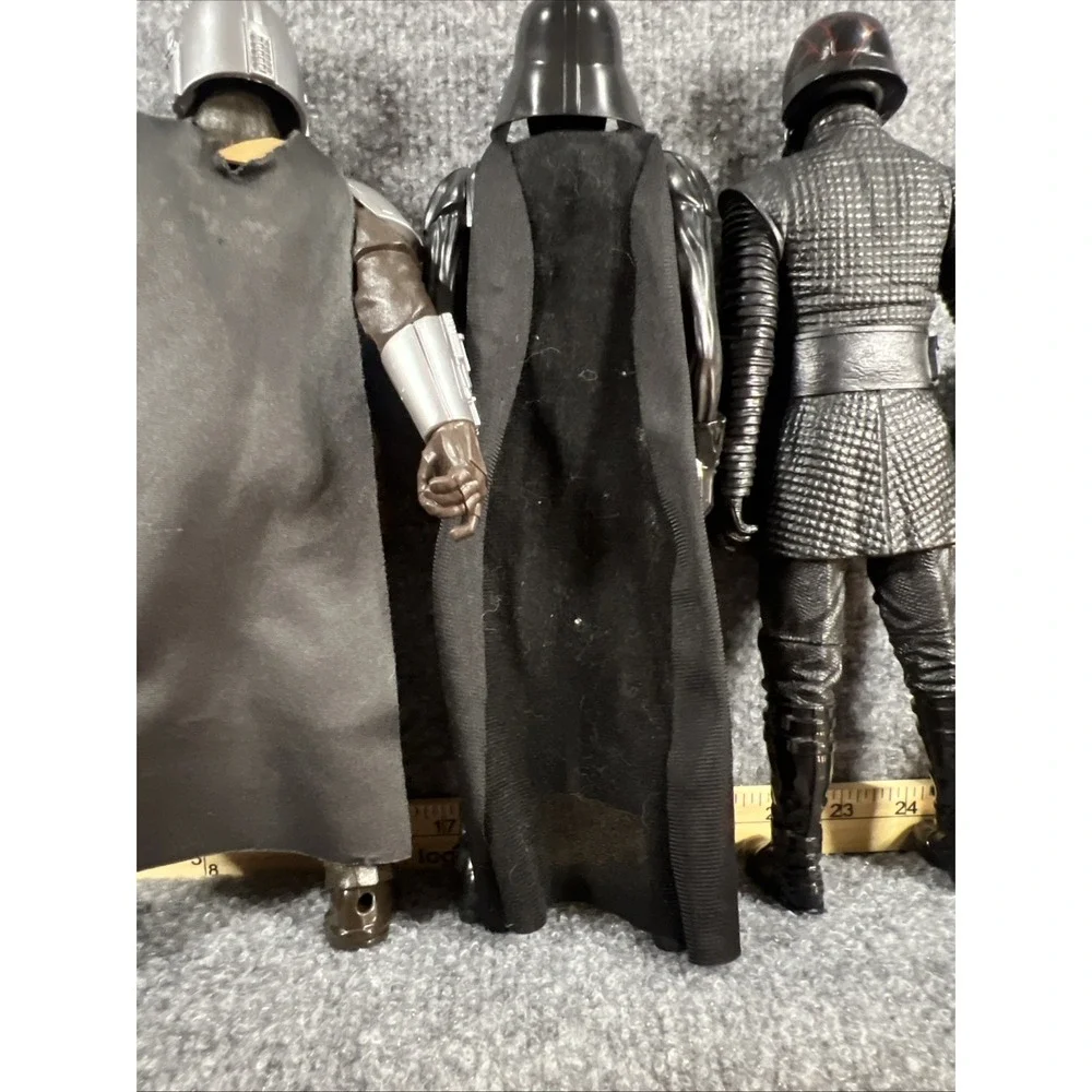Star Wars 7-Piece Toy Lot 5 Action Figures (2 Talk) Boba Fett Funko& Lightsaber